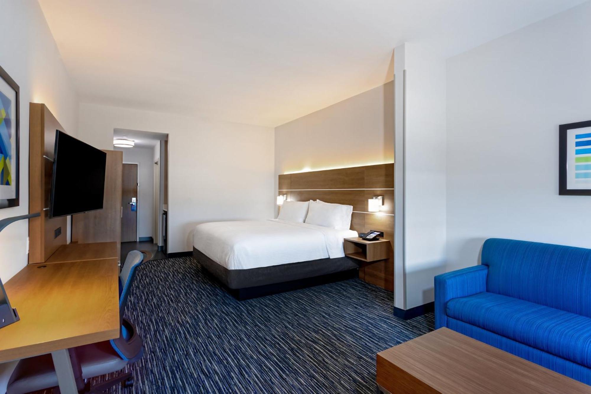 Express & - By Ihg Miramar