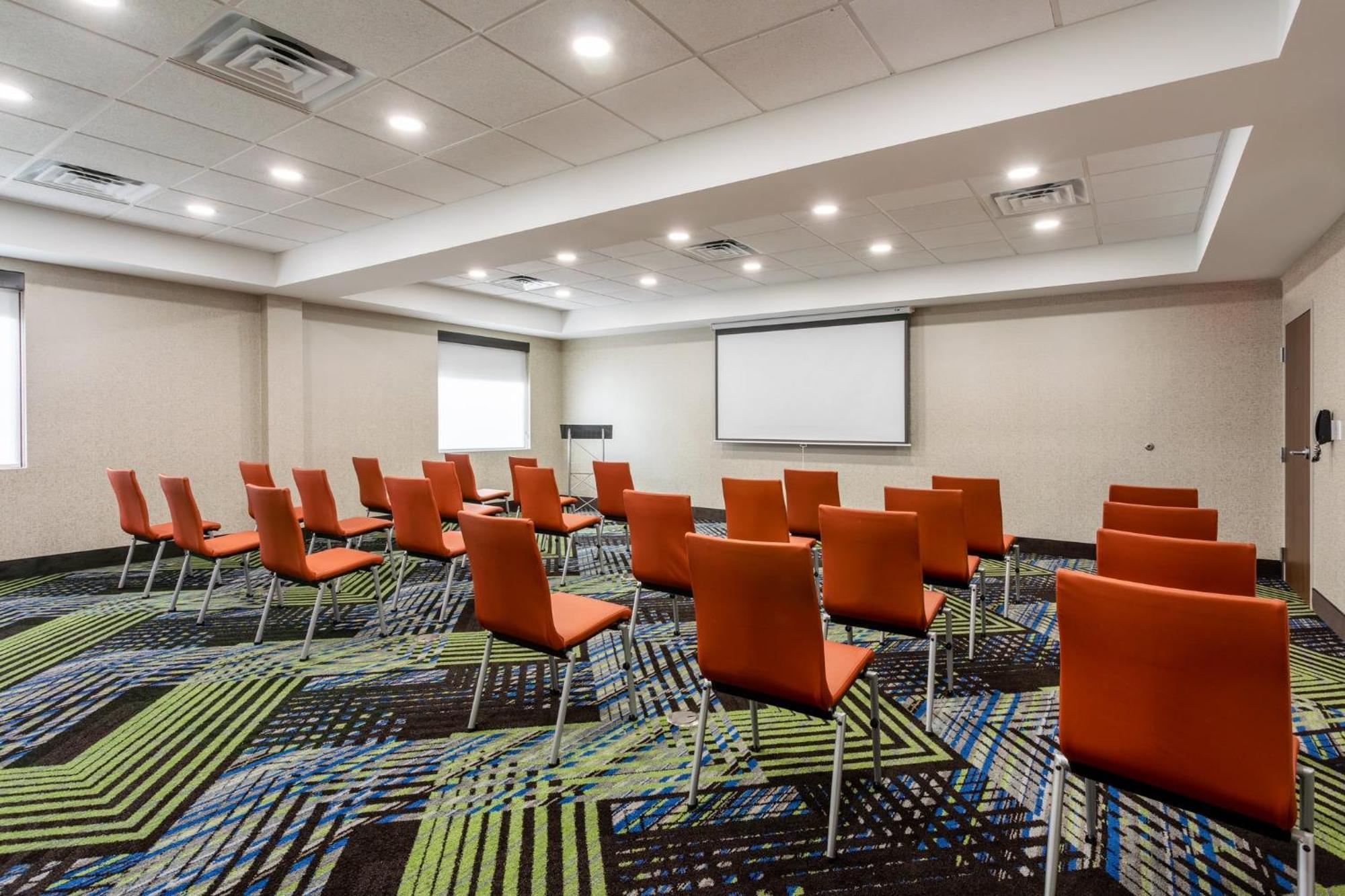 Express & - By Ihg 3* Miramar